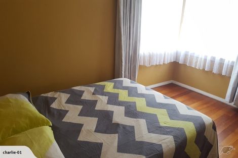 Photo of property in 15 Laird Street, Castlecliff, Whanganui, 4501