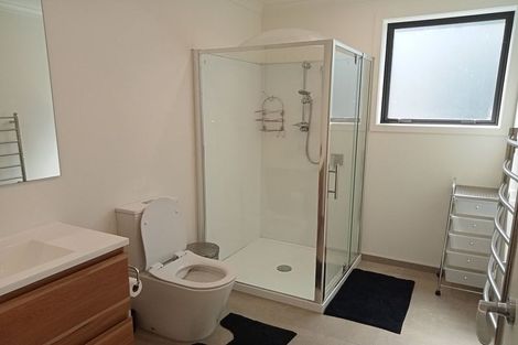 Photo of property in 1 Saint Abbs Place, North Dunedin, Dunedin, 9016