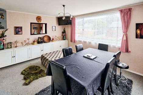 Photo of property in 68 Churton Crescent, Taita, Lower Hutt, 5011