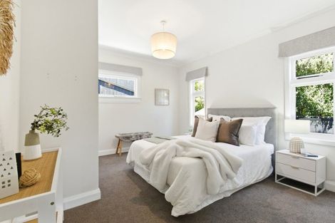 Photo of property in 24 Pembroke Road, Northland, Wellington, 6012