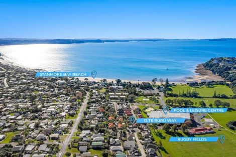 Photo of property in 13 Te Ruru Way, Stanmore Bay, Whangaparaoa, 0932
