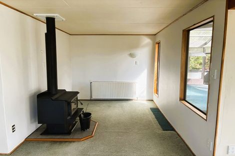 Photo of property in 2 Kamahi Street, Kaka Point, Balclutha, 9271