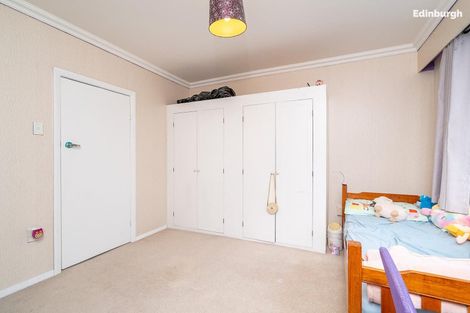 Photo of property in 35 Hargest Crescent, Saint Kilda, Dunedin, 9012