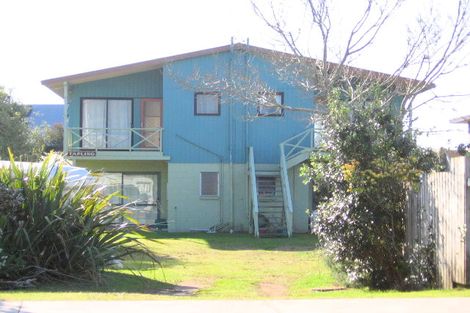 Photo of property in 77 Captain Cook Road, Cooks Beach, Whitianga, 3591