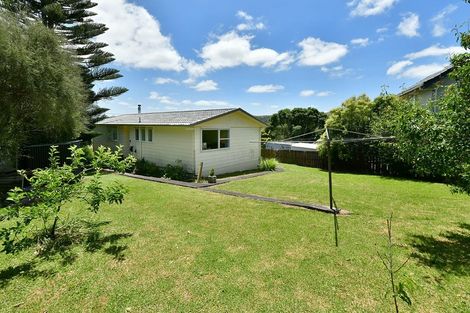 Photo of property in 53 Rautawhiri Road, Helensville, 0800