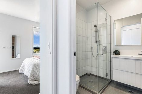 Photo of property in 204/77 Hobsonville Point Road, Hobsonville, Auckland, 0616