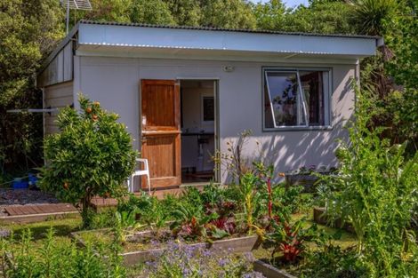 Photo of property in 109 Brandon Street, Featherston, 5710