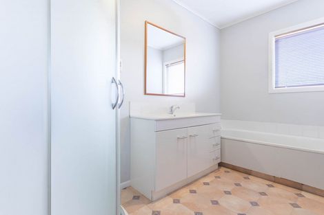 Photo of property in 14 George Place, Tokoroa, 3420