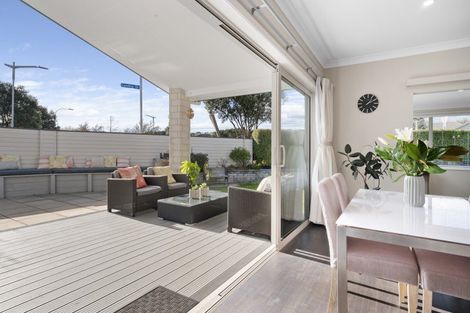 Photo of property in 1 Landing Drive, Pyes Pa, Tauranga, 3112