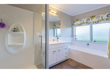 Photo of property in 35 Briden Drive, Tikipunga, Whangarei, 0112