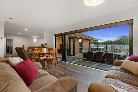 Photo of property in 4 Farnah Green, Flagstaff, Hamilton, 3210