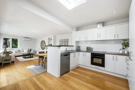 Photo of property in 24 Anne Street, Devonport, Auckland, 0624