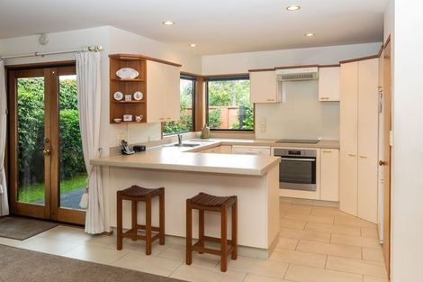 Photo of property in 9 Clyde Road, Upper Riccarton, Christchurch, 8041