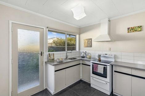 Photo of property in 41b Ludlam Crescent, Woburn, Lower Hutt, 5010
