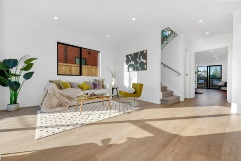 Photo of property in 37 Puia Street, Papatoetoe, 2025