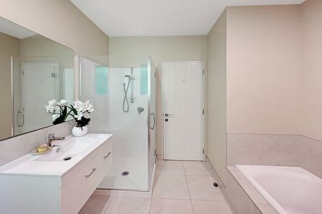 Photo of property in 86a Centaurus Road, Huntsbury, Christchurch, 8022