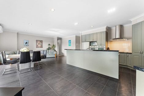 Photo of property in 45 Kingscliff Rise, Dairy Flat, Albany, 0792