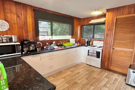 Photo of property in 1/89 Woodglen Road, Glen Eden, Auckland, 0602
