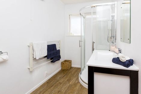 Photo of property in 1/15 Cecil Street, Clouston Park, Upper Hutt, 5018