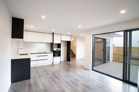 Photo of property in 16c Dianthus Place, Browns Bay, Auckland, 0630