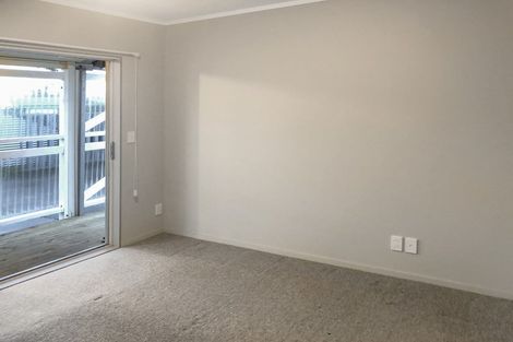 Photo of property in 24 Phillips Street, Sanson, 4817