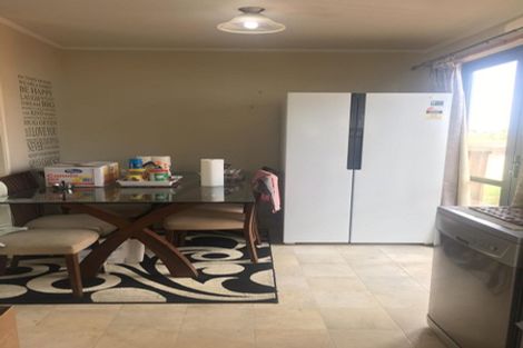 Photo of property in 91 Hyperion Drive, Randwick Park, Auckland, 2105