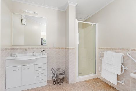 Photo of property in 36 Downing Street, Crofton Downs, Wellington, 6035