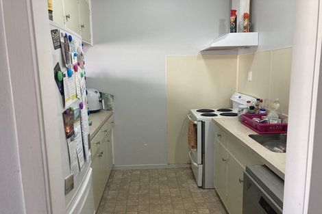 Photo of property in 4/124 Campbell Street, Karori, Wellington, 6012