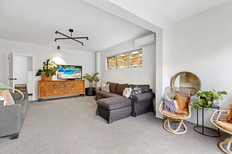 Photo of property in 69b Percy Road, Papamoa Beach, Papamoa, 3118