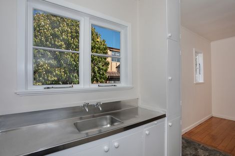 Photo of property in 6/185 Fitzherbert Avenue, West End, Palmerston North, 4410