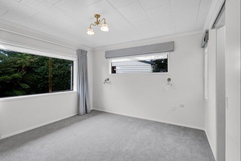 Photo of property in 33 Nikau Street, Inglewood, 4330