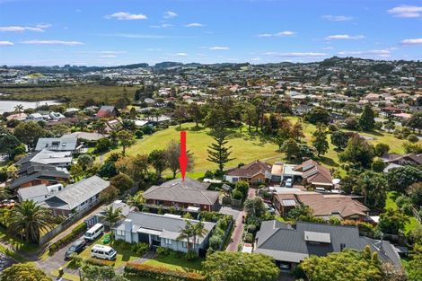 Photo of property in 24 Maygrove Drive, Orewa, 0931