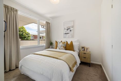 Photo of property in 8 Aorangi Road, Papanui, Christchurch, 8053