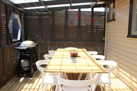 Photo of property in 7 Percival Road, Paraparaumu Beach, Paraparaumu, 5032