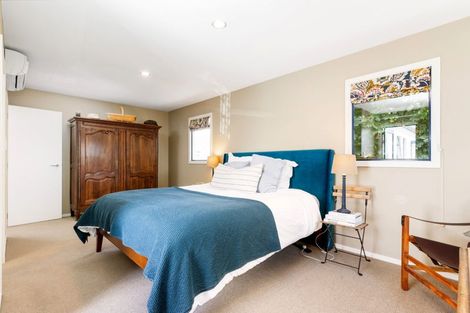 Photo of property in 43 Strowan Road, Strowan, Christchurch, 8052