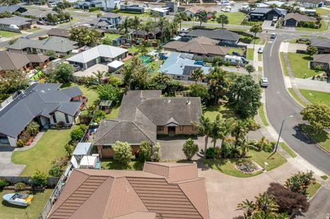 Photo of property in 10 Ringwood Place, Whitianga, 3510