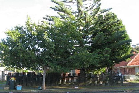 Photo of property in 72a Avenue Road, Otahuhu, Auckland, 1062