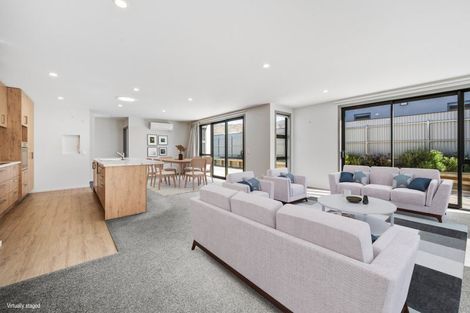 Photo of property in 53 Shields Street, Clyde, 9330