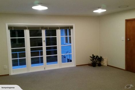 Photo of property in 14 York Road, Titirangi, Auckland, 0604