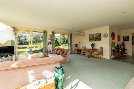 Photo of property in 43 Thames Road, Paeroa, 3600