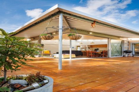 Photo of property in 849b Makerua Road, Tokomaru, Palmerston North, 4474