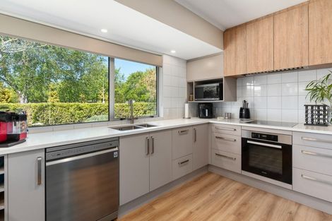 Photo of property in 36 Solway Avenue, Ilam, Christchurch, 8041