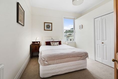 Photo of property in 69 Brougham Street, Mount Victoria, Wellington, 6011
