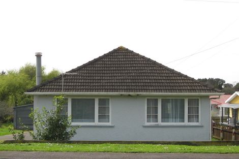 Photo of property in 62 Mould Street, Waitara, 4320