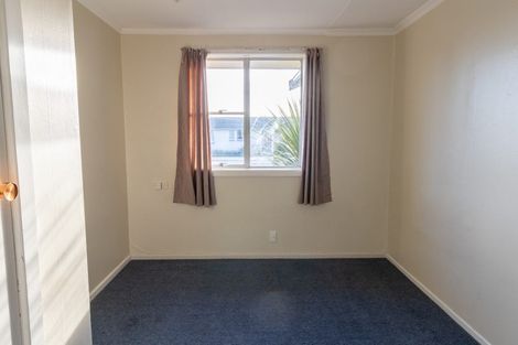 Photo of property in 74 Forfar Crescent, Rockdale, Invercargill, 9812