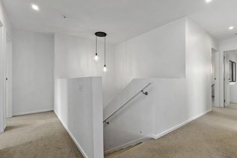 Photo of property in 1 Oolong Court, Huntington, Hamilton, 3210