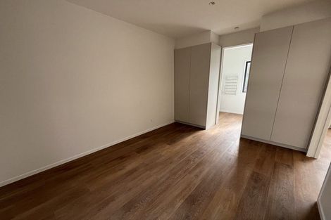 Photo of property in 1 Tanera Crescent, Brooklyn, Wellington, 6021