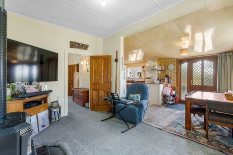 Photo of property in 16 Moore Street, Milton, 9220