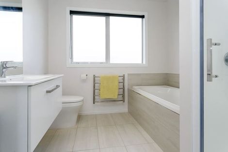 Photo of property in 13 Royal Coachman Drive, Nukuhau, Taupo, 3330