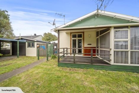Photo of property in 14 Waihi Road, Hawera, 4610